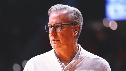 Image of university basketball trend: Iowa Hawkeyes who goes from the French coach French McCaffey after 15 seasons